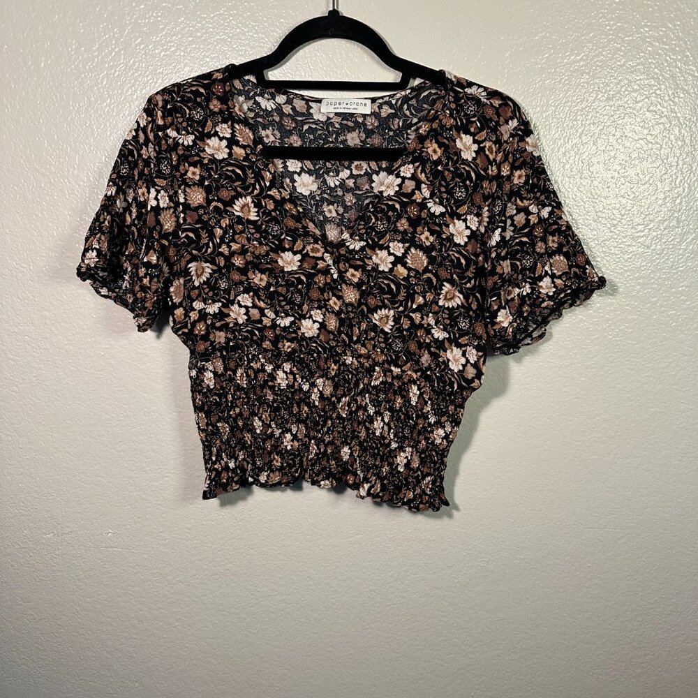 Paper Crane V Neck Fall Floral Cropped Blouse - Picture 3 of 5